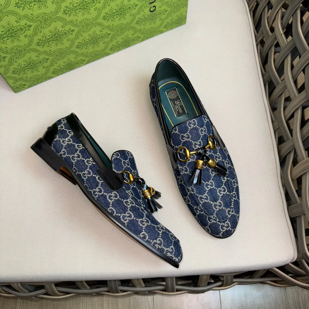 Men's shoes 💰900 Gucci～High-end genuine leather outsole men's casual leather shoes｜The upper is made of imported original presbyopic canvas fabric with top layer cowhide material｜Classic horsebit decoration｜Genuine leather handmade tassel embellishment｜Low-key luxury temperament｜Comfortable foot feeling｜Imported genuine leather outsole｜First layer cowhide inner padding｜Fine details Size: 39-44 (customized at 45.46)